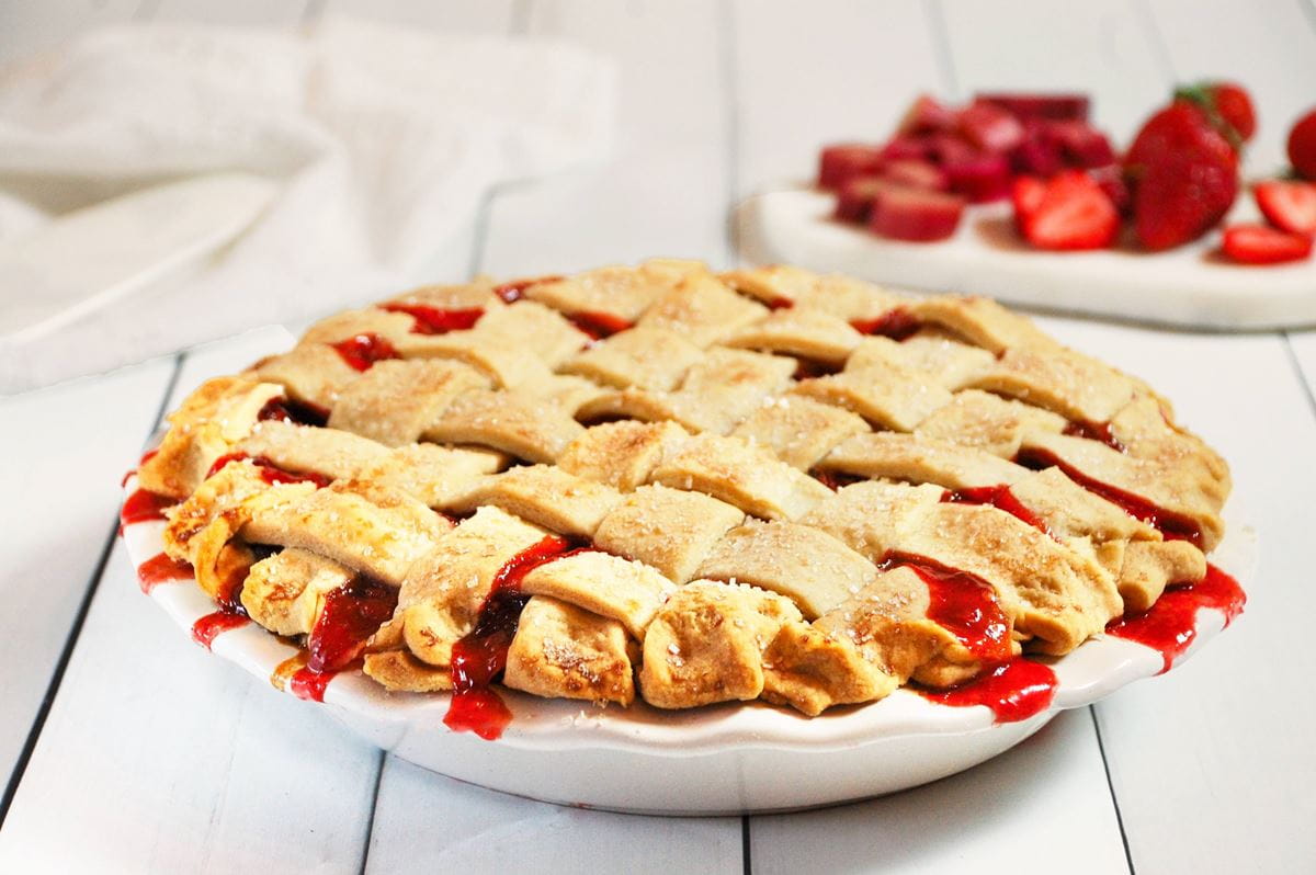 recipe image Strawberry Rhubarb Pie
