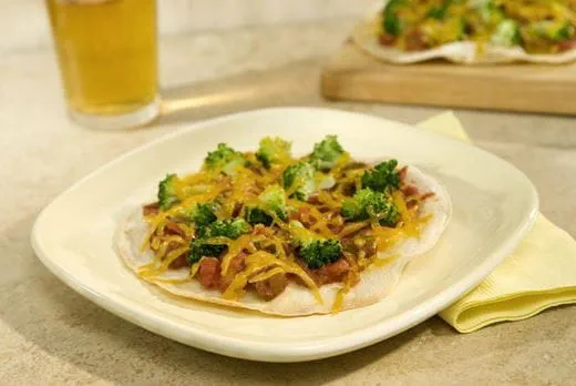 recipe image Mexican Snack Pizzas