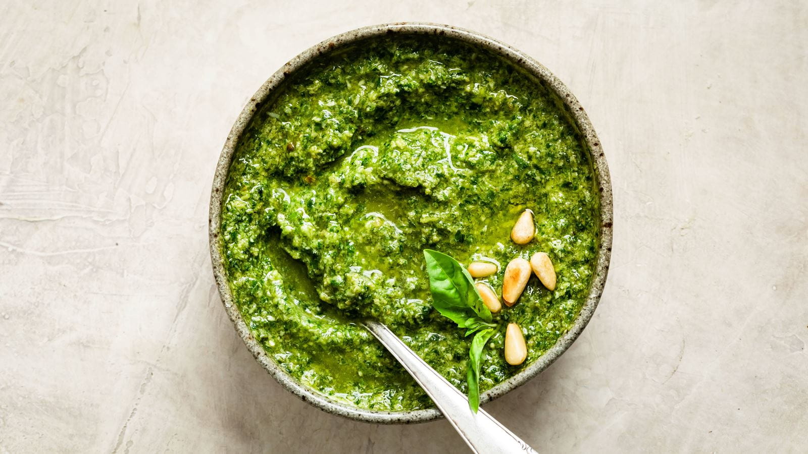 recipe image Country Crock Pesto