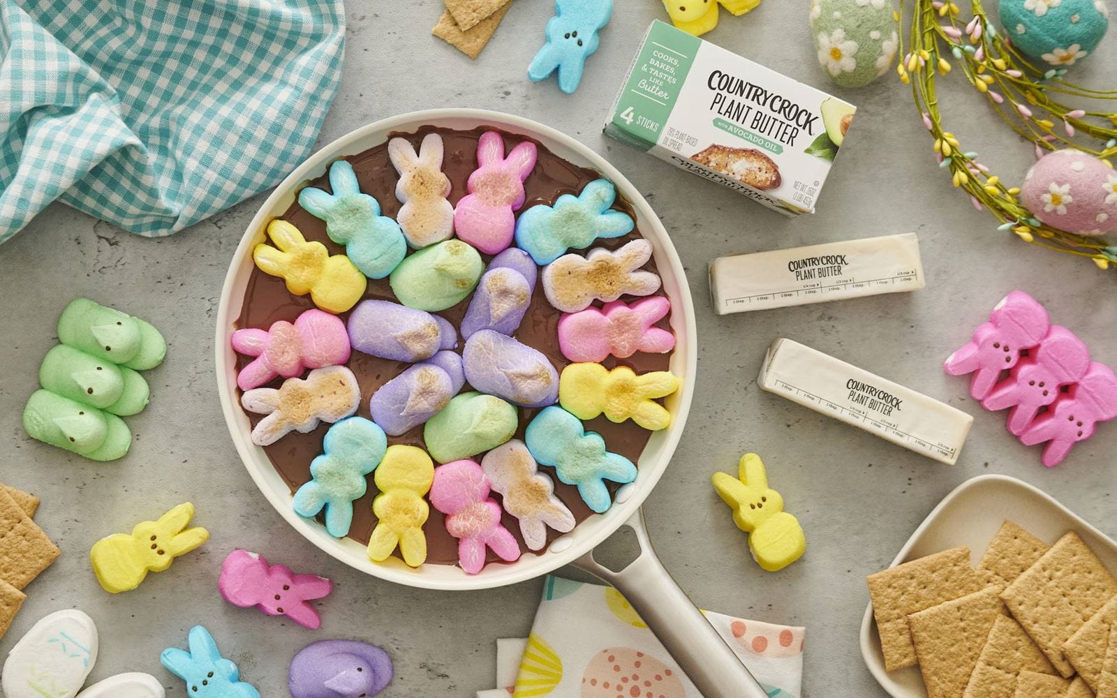 recipe image Easter S'mores Dip