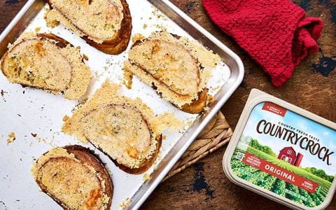 recipe image Herbed Sheet Pan Grilled Cheese with Parmesan Lace