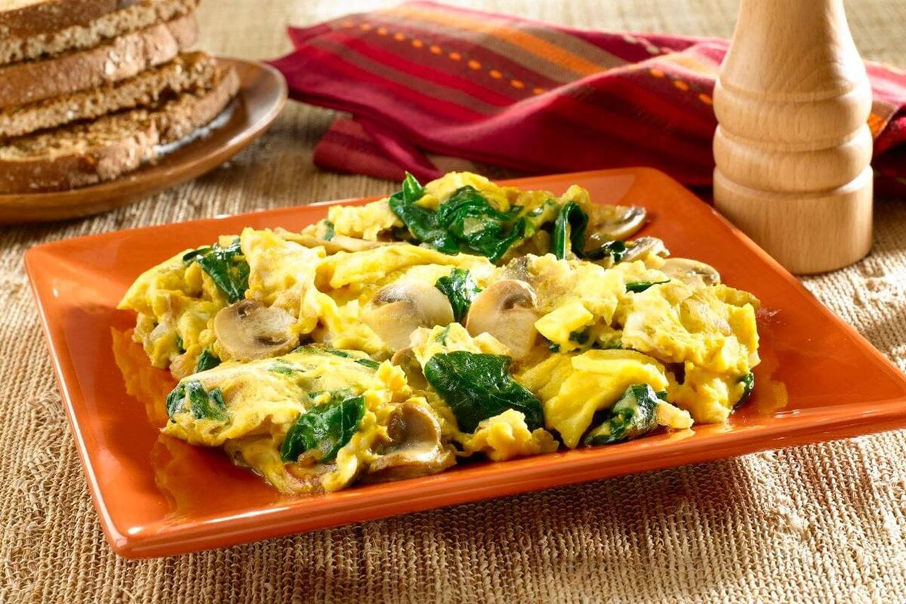 recipe image Spinach & Mushroom Scramble