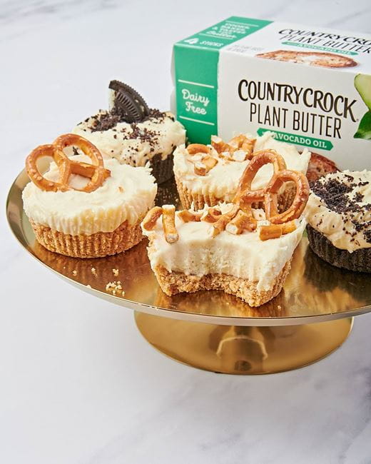 recipe image No-bake mini cheesecakes two ways