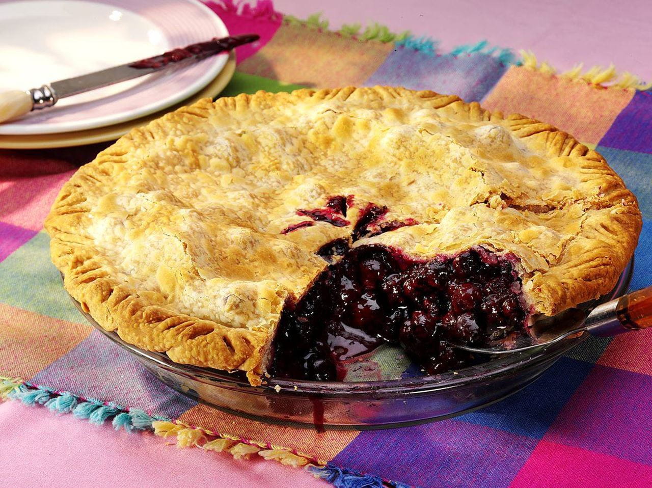 recipe image Buttery Blueberry-Peach Pie