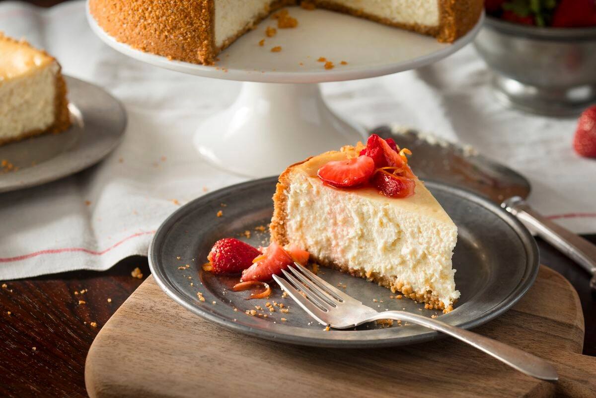 Cheesecake with Crumbs